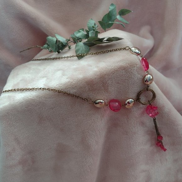 Necklace - Picture 2 of 3